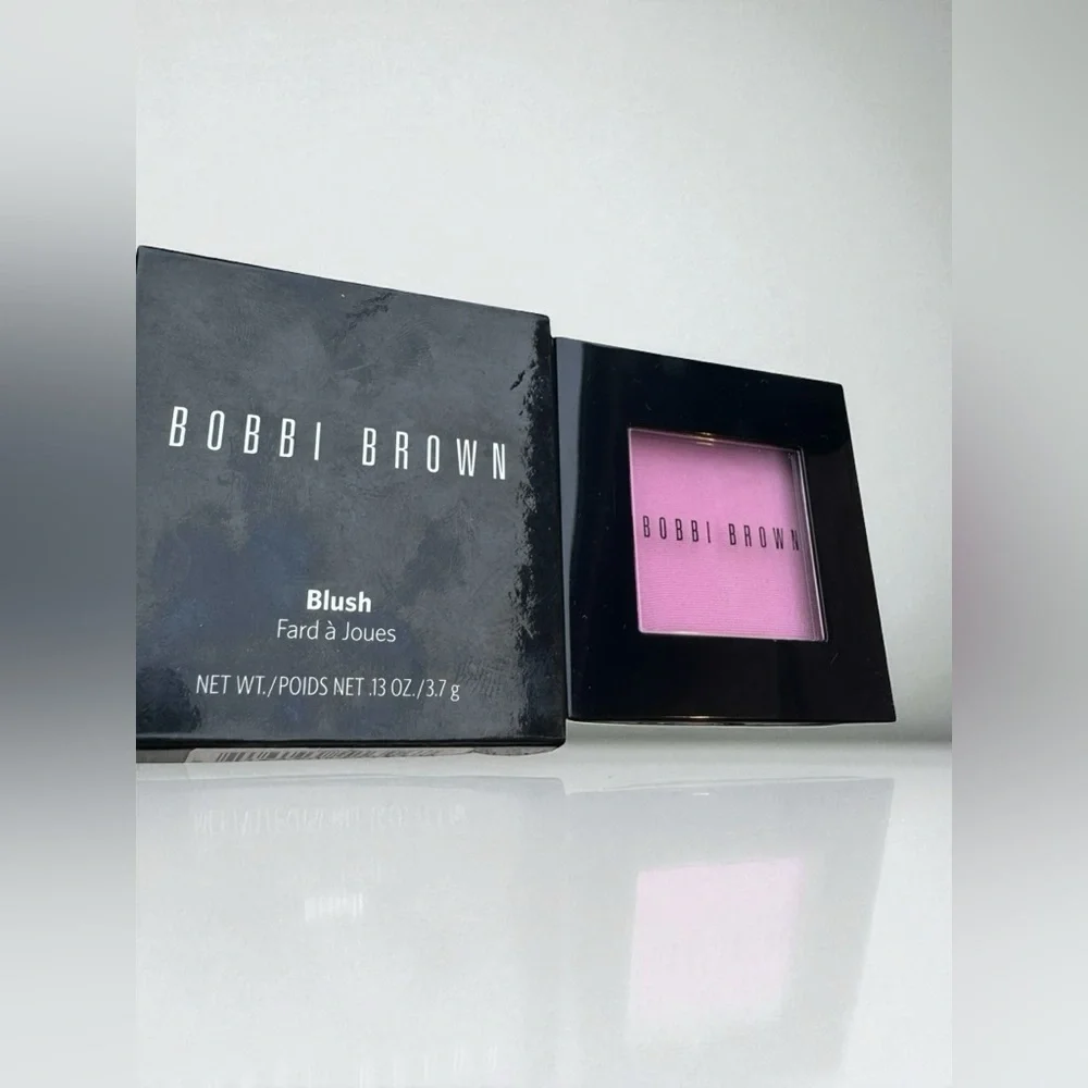 Bobbi Brown (33) Pastel Pink Blush. NEW IN BOX. RARE.